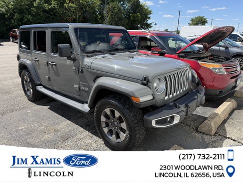Used 2020 Jeep Wrangler Unlimited Sahara w/ Dual Top Group AWD/4WD image 1