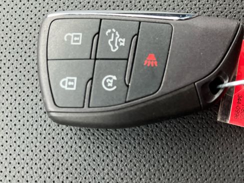 New 2026 GMC Sierra 1500 SLT w/ SLT Premium Package image 40