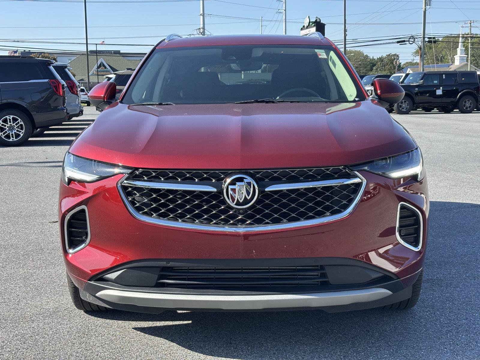 Used 2023 Buick Envision Avenir AWD/4WD image 3