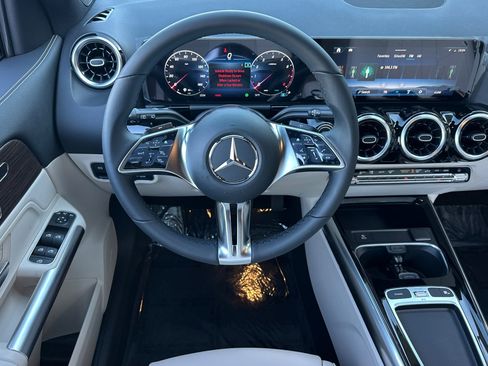 New 2026 Mercedes-Benz GLA 250 4MATIC image 14