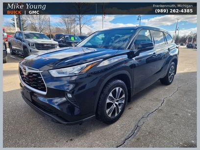 Used 2020 Toyota Highlander XLE