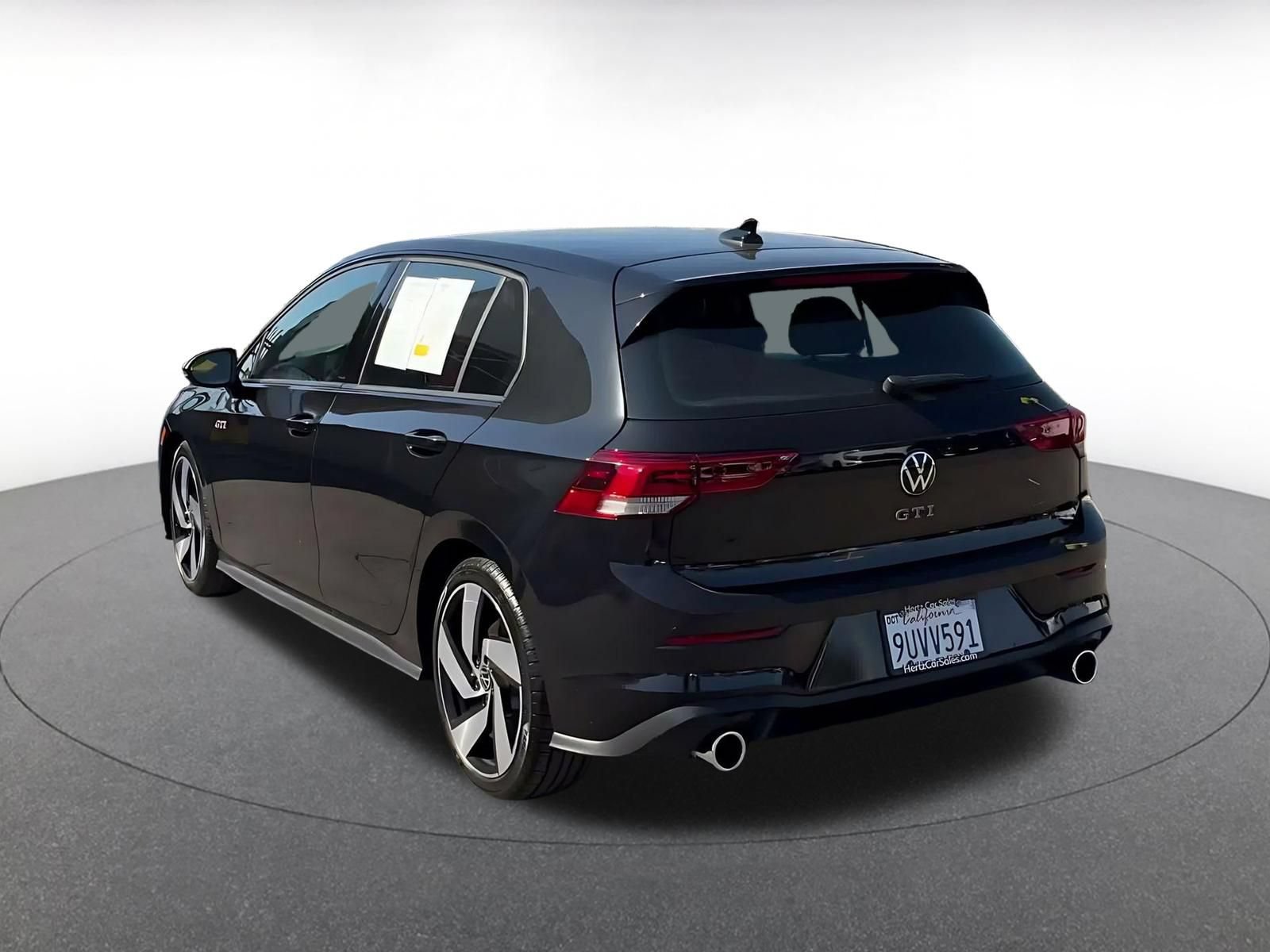 Used 2026 Volkswagen Golf S FWD image 10