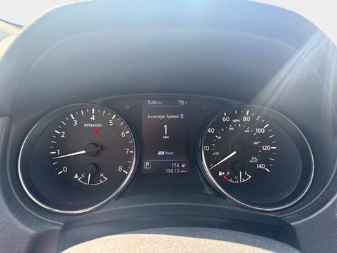 Certified 2019 Nissan Rogue SV image 17