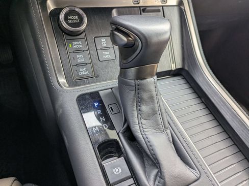 Used 2025 Lexus GX 550 AWD/4WD image 20