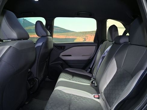 Used 2025 Subaru Forester image 41
