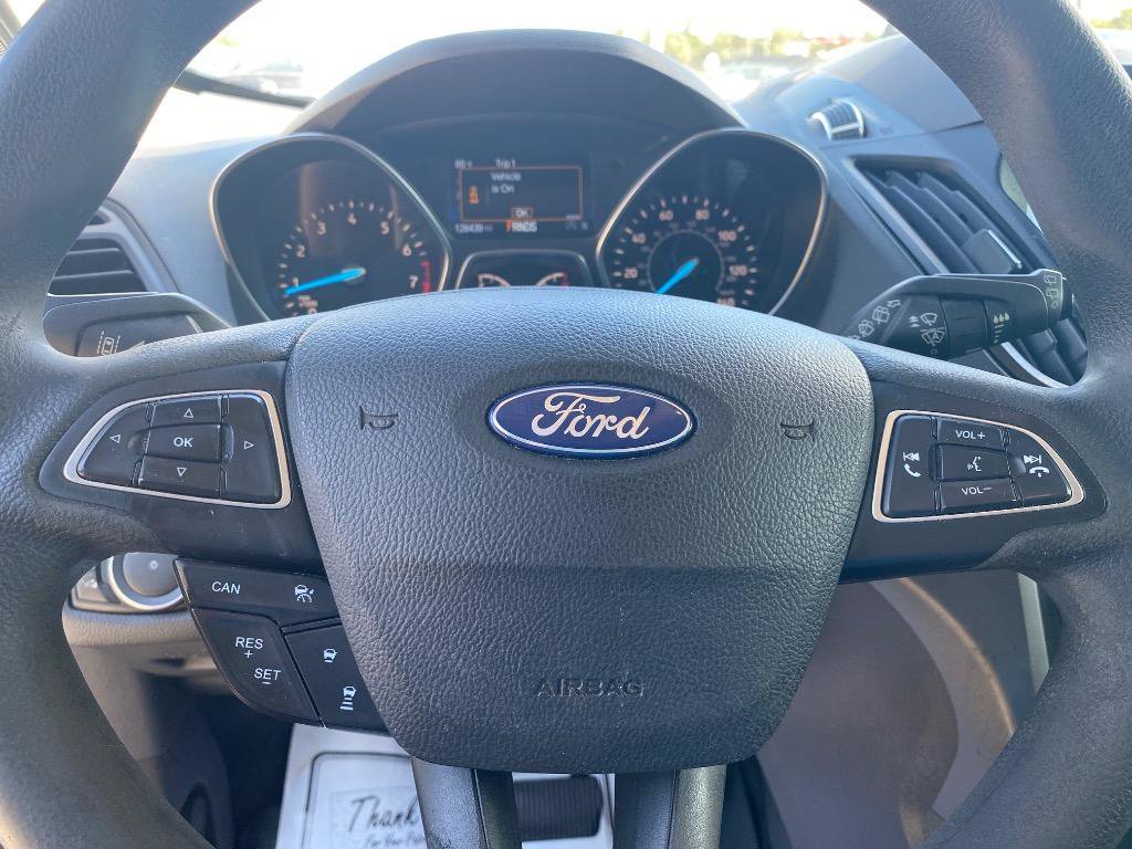 Used 2019 Ford Escape SE FWD image 33