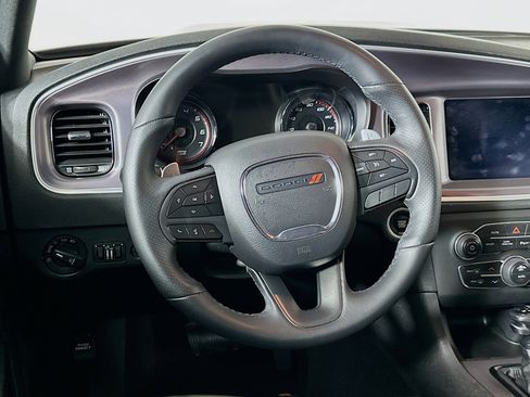 Used 2019 Dodge Charger R/T w/ Blacktop Package image 18