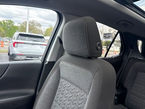 Used 2022 Chevrolet Equinox LT AWD/4WD image 45