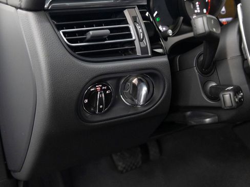 New 2026 Porsche Macan Turbo AWD/4WD image 26