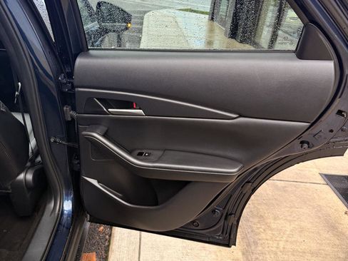 Used 2022 MAZDA CX-30 AWD 2.5 S w/ Select Package image 13