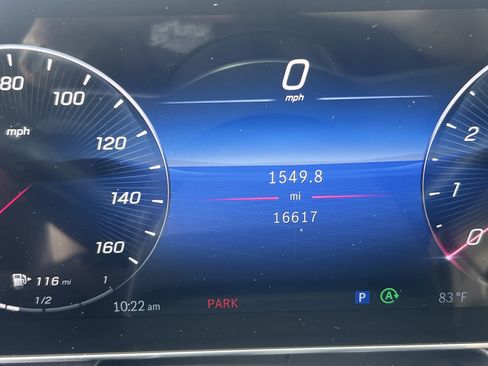Used 2024 Mercedes-Benz GLC 300 image 22