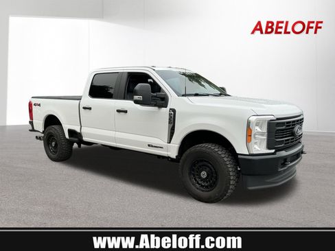 Used 2023 Ford F350 XL w/ Snow Plow Prep Package AWD/4WD image 1