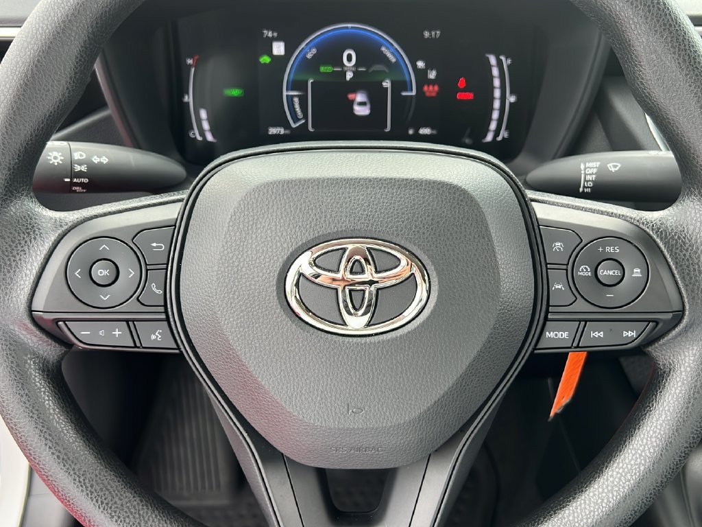 Used 2026 Toyota Corolla LE FWD image 18