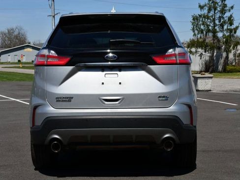 Used 2019 Ford Edge SEL w/ Equipment Group 201A image 6