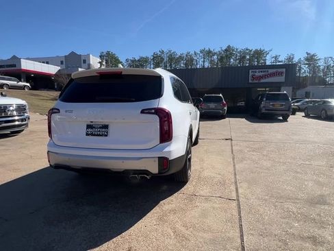 Used 2024 Kia Telluride S w/ S Sunroof Package image 6