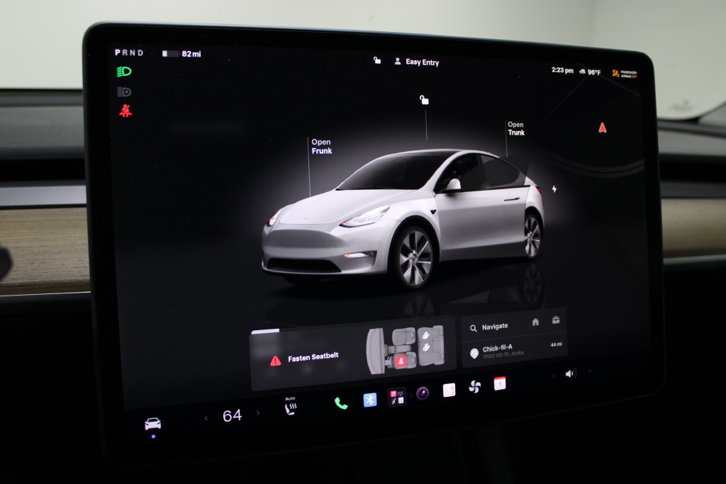 Used 2023 Tesla Model Y Long Range AWD/4WD image 43