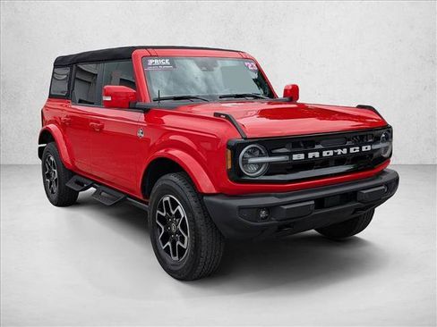 Certified 2023 Ford Bronco Outer Banks AWD/4WD image 3