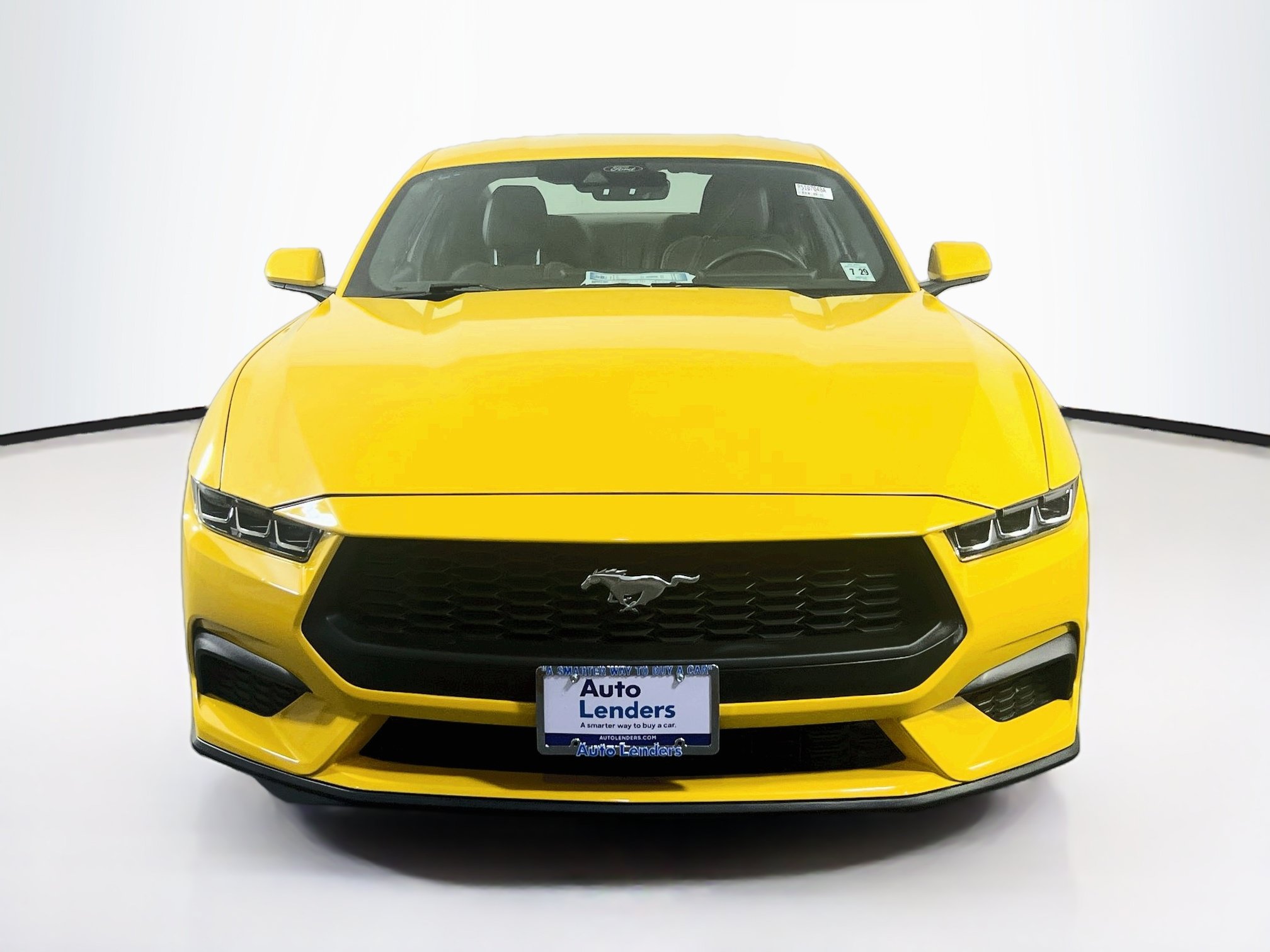 Used 2024 Ford Mustang Coupe RWD image 2