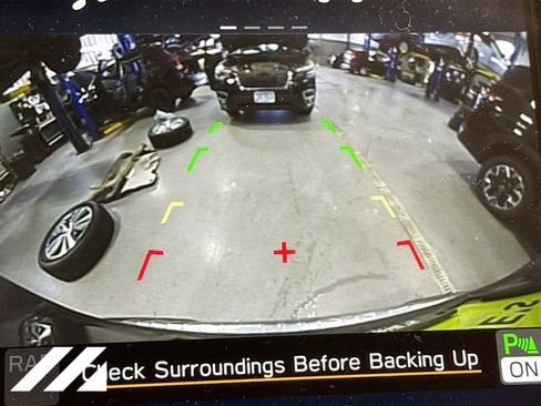 Used 2023 Subaru Ascent Premium w/ Convenience Package image 15