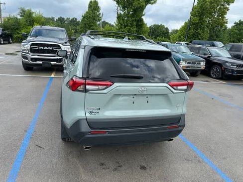 Used 2021 Toyota RAV4 XLE Premium AWD/4WD image 16