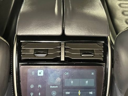 Used 2022 Rivian R1T Adventure AWD/4WD image 34