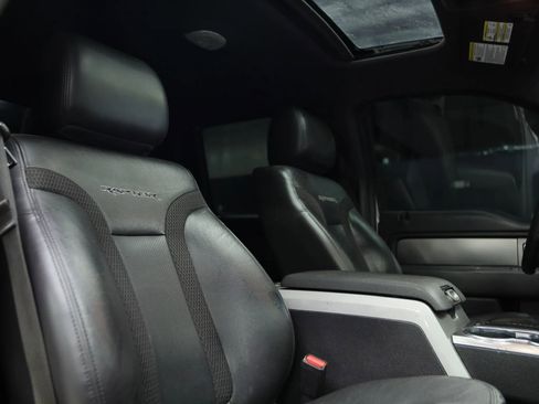 Used 2012 Ford F150 Raptor w/ Raptor Luxury Pkg image 25