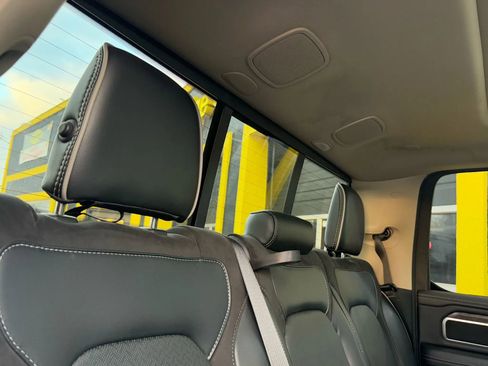 Used 2019 RAM 1500 Laramie image 27