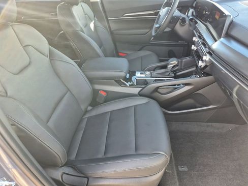 New 2025 Kia Telluride S image 17