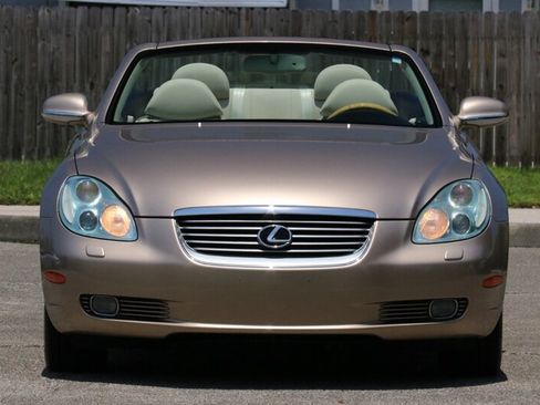 Used 2005 Lexus SC 430 Convertible RWD image 8