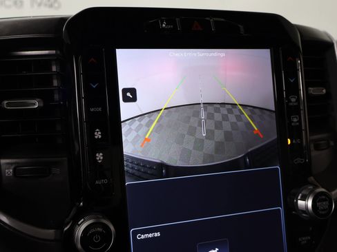 Used 2024 RAM 2500 Big Horn w/ Night Edition image 6