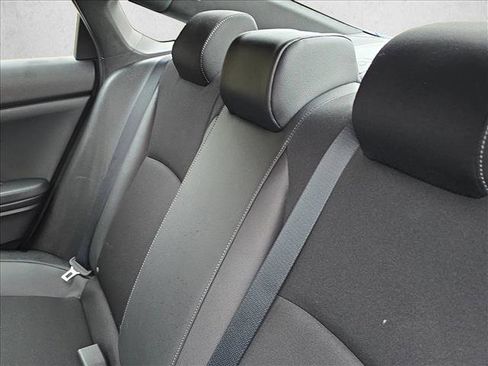 Used 2019 Honda Civic Sport image 19