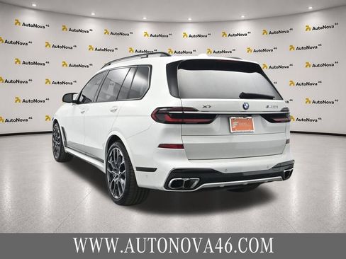 Used 2024 BMW X7 M60i w/ Executive Package AWD/4WD image 5