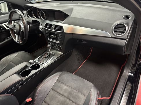 Used 2014 Mercedes-Benz C 250 Coupe image 12