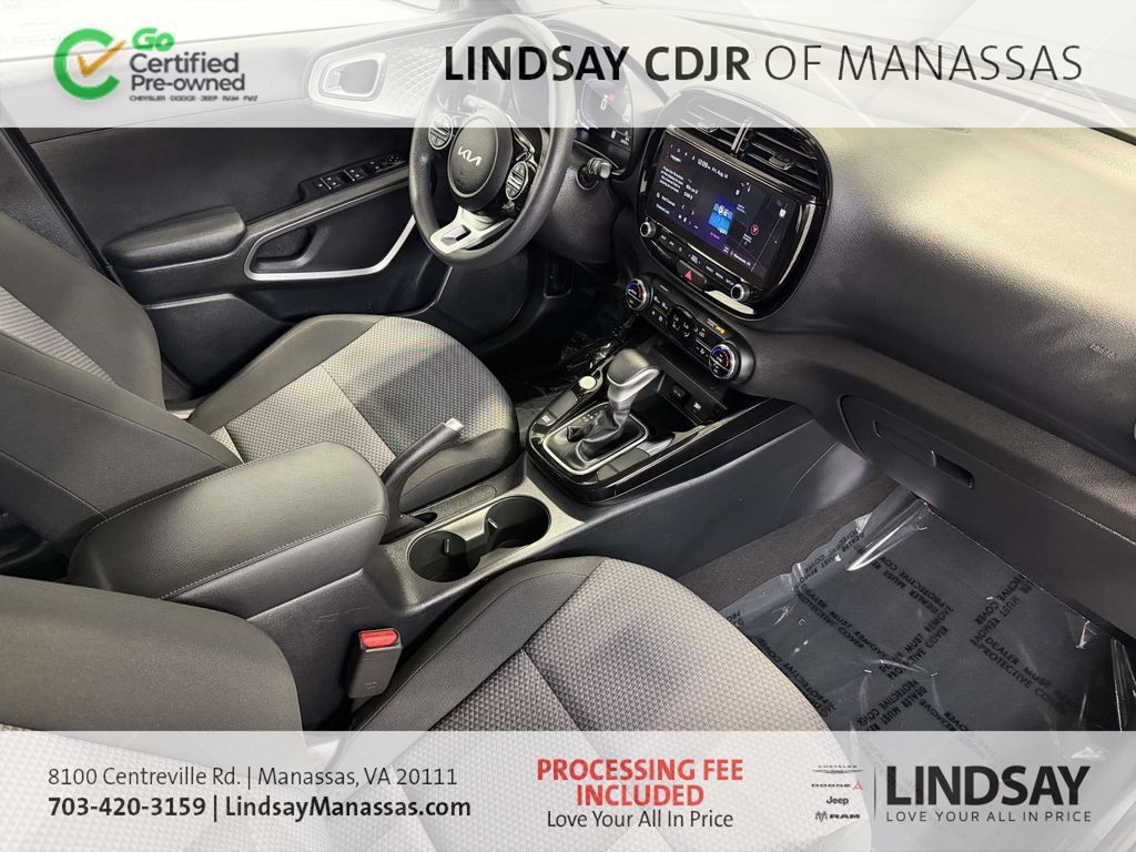 Used 2023 Kia Soul S FWD image 15