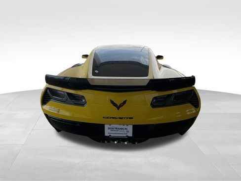 Used 2016 Chevrolet Corvette Z06 w/ 3LZ Preferred Equipment Group RWD image 7