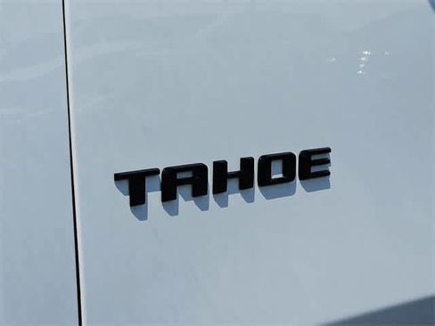 Used 2023 Chevrolet Tahoe Z71 w/ Luxury Package image 38