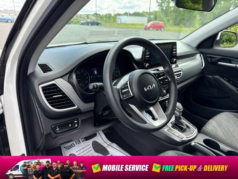 Used 2023 Kia Seltos LX AWD/4WD image 21