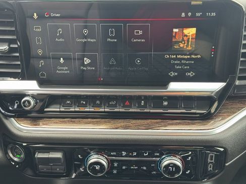 Used 2025 GMC Sierra 1500 Elevation w/ Elevation Premium Package image 19