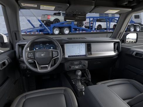 New 2026 Ford Bronco Outer Banks AWD/4WD image 8