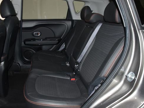 Used 2019 Kia Soul ! image 25