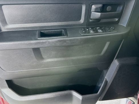 Used 2015 RAM 1500 Express AWD/4WD image 22