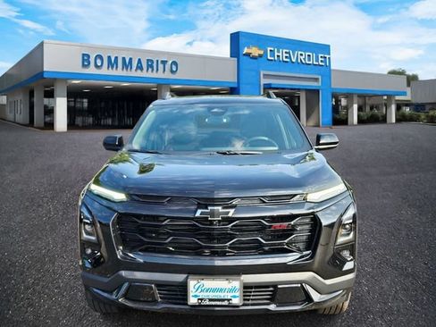 New 2026 Chevrolet Equinox RS w/ Convenience Package III AWD/4WD image 8