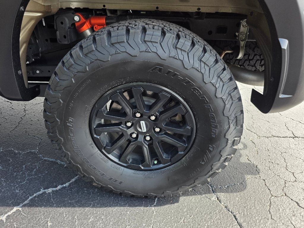Certified 2025 Ford F150 Raptor AWD/4WD image 21