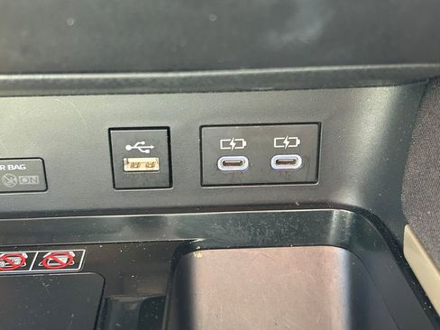 Certified 2025 Toyota Camry LE FWD image 27