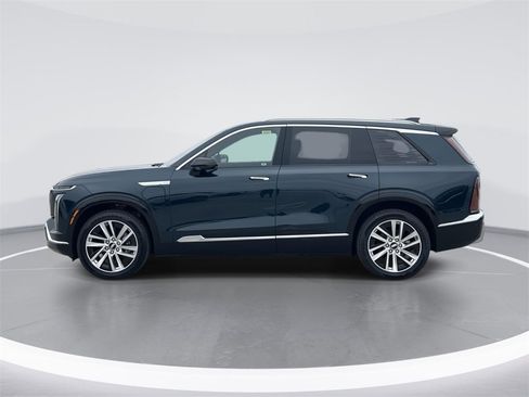 New 2026 Cadillac Vistiq Luxury image 6