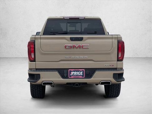 Used 2023 GMC Sierra 1500 AT4 w/ AT4 Preferred Package AWD/4WD image 7