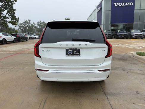 New 2026 Volvo XC90 T8 Ultra w/ Lounge Package AWD/4WD image 5