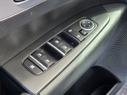Used 2023 Kia Forte LXS FWD image 18