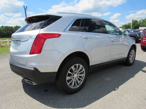 Certified 2019 Cadillac XT5 Luxury FWD image 8