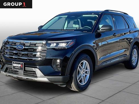 New 2026 Ford Explorer Active w/ Active Comfort Package image 1